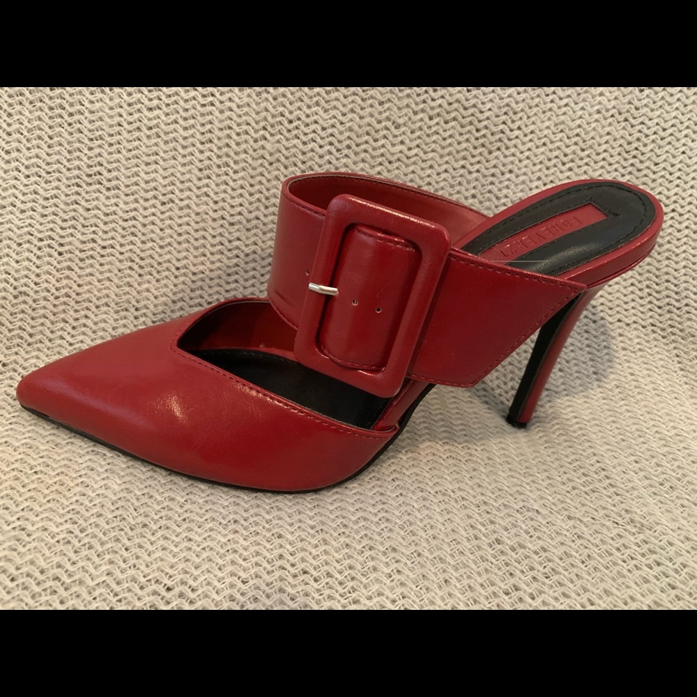 Heels - Picture 6 of 8